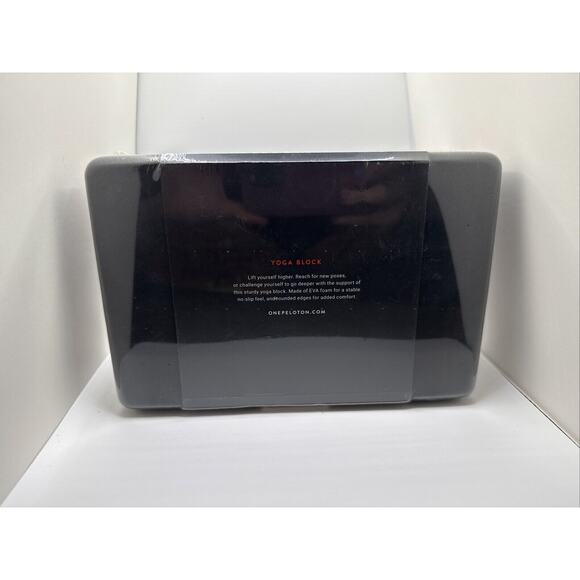 New Peloton Black Foam Yoga Gym Block Health Fitness 4x6x9 Sealed - Picture 2 of 3